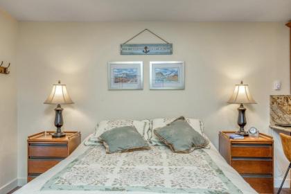East Condo #202 - image 9