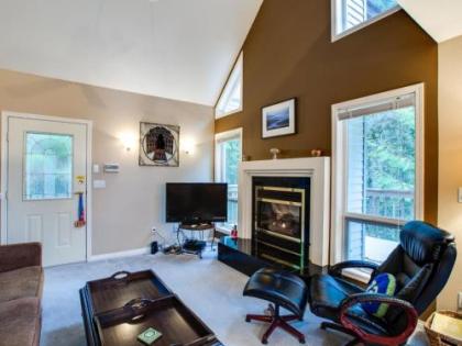 Holiday Home 58MBR - Great Wraparound Porch!