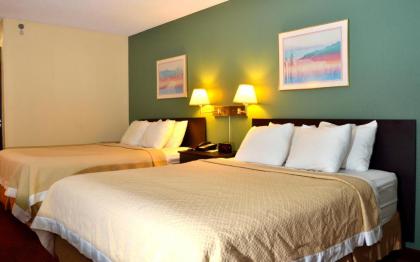 Days Inn by Wyndham Glasgow - image 10