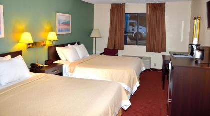 Days Inn by Wyndham Glasgow - image 9