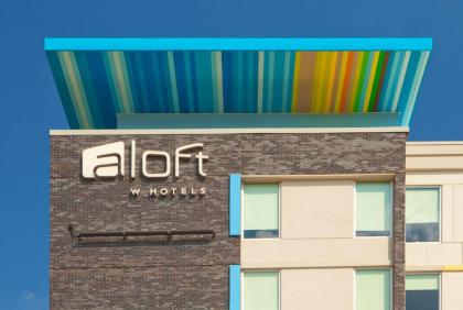 Aloft Richmond West Short Pump - image 4