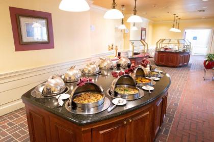 Virginia Crossings Hotel Tapestry Collection by Hilton - image 5