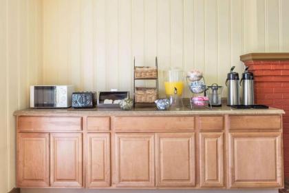 Knights Inn Glen Allen - image 6