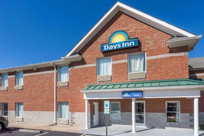 Days Inn by Wyndham Glen Allen Richmond North - image 1