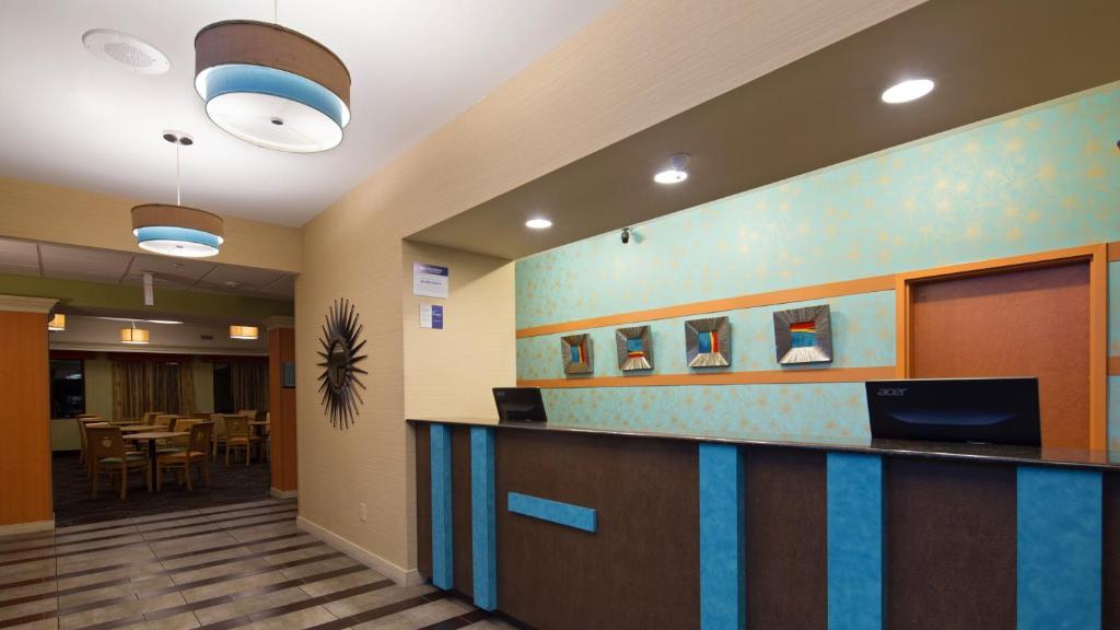 Best Western Plus Glen Allen Inn - image 5