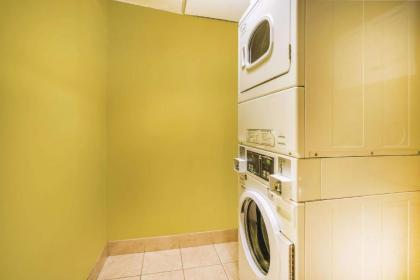 La Quinta by Wyndham Baltimore South Glen Burnie - image 11