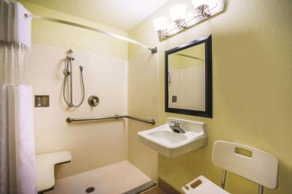 La Quinta by Wyndham Baltimore South Glen Burnie - image 12