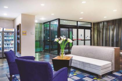 La Quinta by Wyndham Baltimore South Glen Burnie - image 4