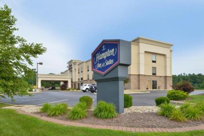 Hampton Inn  Suites St. Louis   Edwardsville