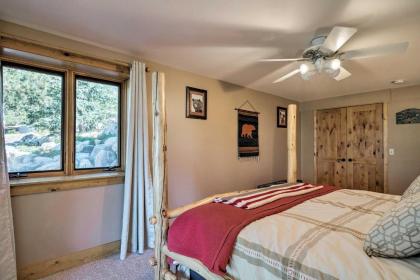 Spacious Black Forest Apt 11 Mi from USAFA! - image 3