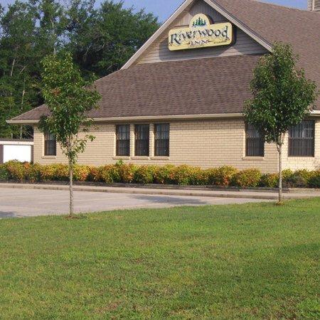 Riverwood Inn - main image