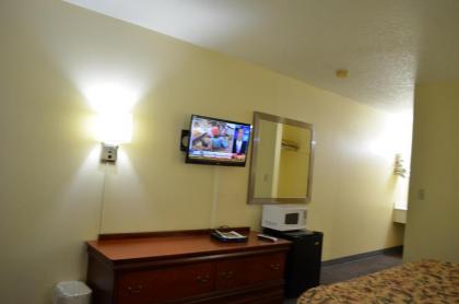 Ouachita Mountain Inn - image 12