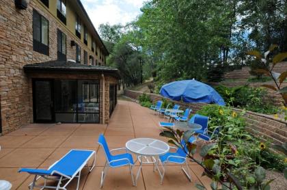 Hampton Inn Glenwood Springs - image 21