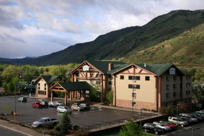 Hotel Glenwood Springs - image 8