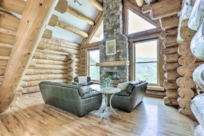 Spacious Mtn Retreat with Deck Hike and Explore! - image 4