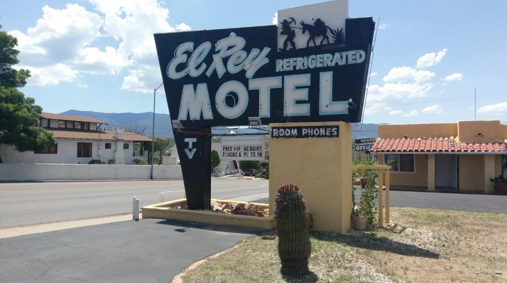 El Rey Motel - main image