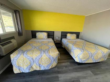 Belle Aire Motel - image 11