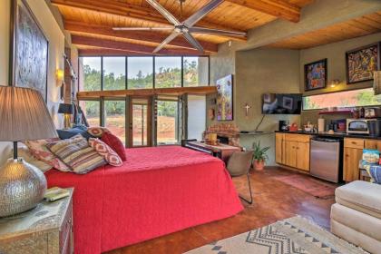 Geometric Glorieta Studio on 11 Picturesque Acres! - image 10