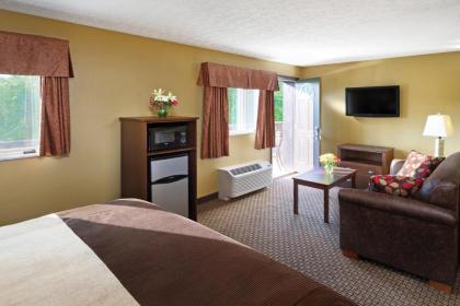Burr Oak Lodge and Conference Center - image 2