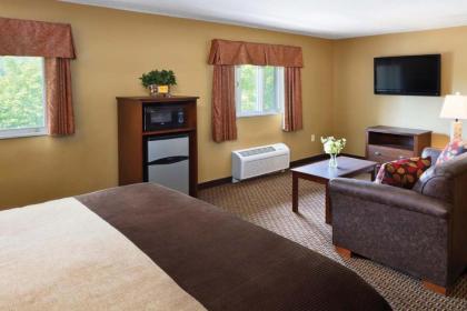 Burr Oak Lodge and Conference Center - image 3