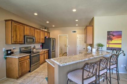 Gold Canyon Golfers Getaway with Pool and Views! - image 7