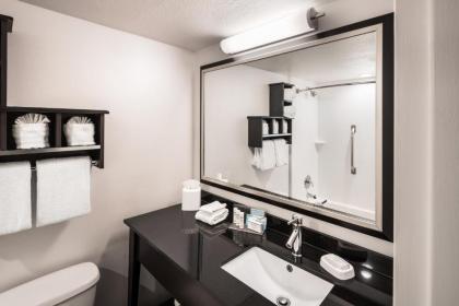 Hampton Inn Denver-West/Golden - image 21