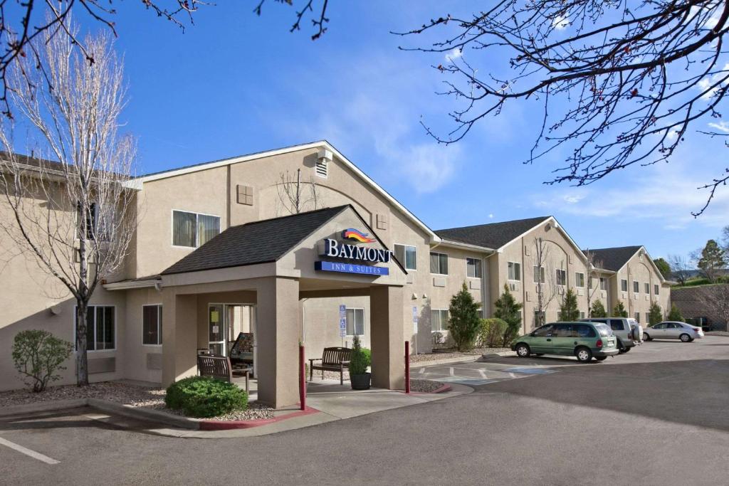 Baymont by Wyndham Golden/Red Rocks - main image