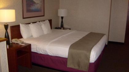 Baymont by Wyndham Golden/Red Rocks - image 12