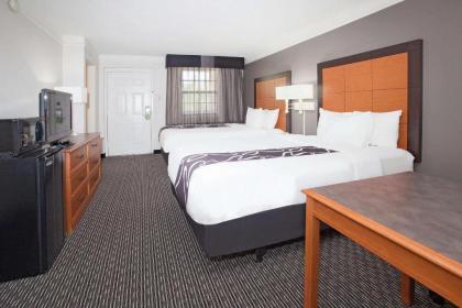 La Quinta Inn by Wyndham Denver Golden - image 3