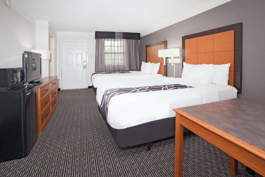 La Quinta Inn by Wyndham Denver Golden - image 3