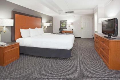 La Quinta Inn by Wyndham Denver Golden - image 4