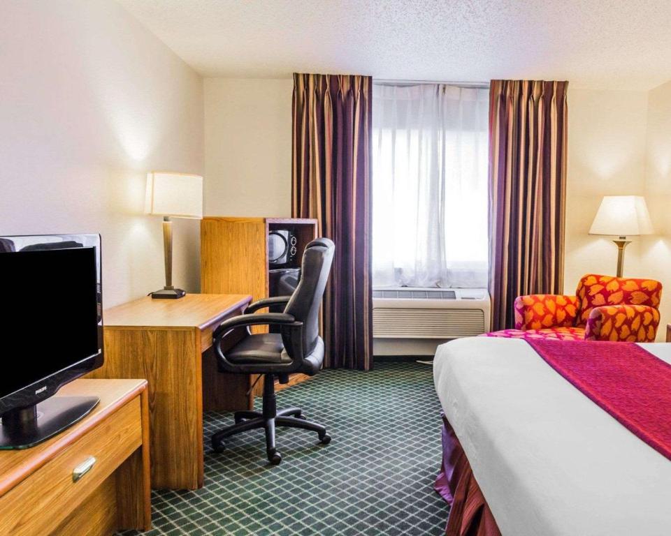 Quality Inn & Suites Golden - Denver West - image 2