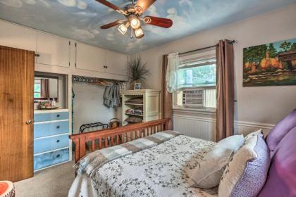 Relaxing Golden Getaway Less Than 1 Mi to Downtown! - image 12