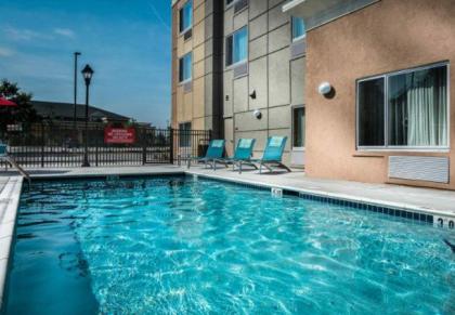 TownePlace Suites by Marriott Goldsboro - image 2