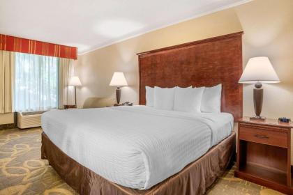 Clarion Inn Conference Center Gonzales - image 14