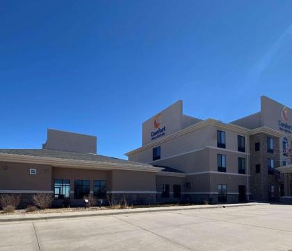 Prairiesky Hotel - image 21