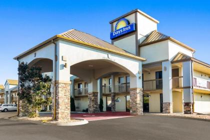 Days Inn by Wyndham Goodlettsville Nashville Goodlettsville