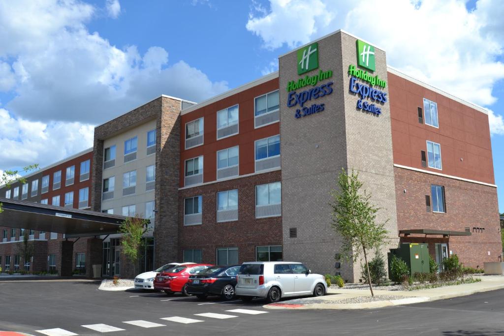 Holiday Inn Express & Suites Goodlettsville N - Nashville an IHG Hotel - main image