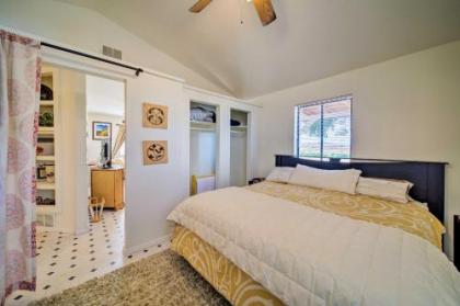 1-Acre Farmhouse - 2 Miles to Phoenix Raceway - image 4