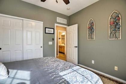 Getaway with Outdoor Oasis 6Mi to Goodyear Ballpark! - image 2