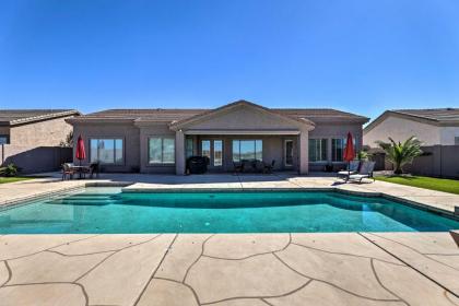 Estrella Hideaway Near Trails Lakes and River! - image 4