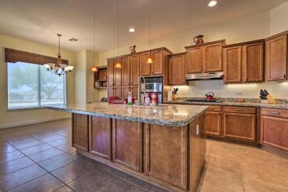 Estrella Hideaway Near Trails Lakes and River! - image 5