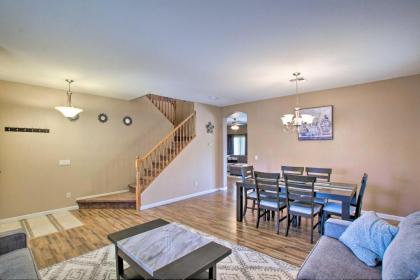 Spacious Goodyear Retreat - Walk to Wigwam! - image 10
