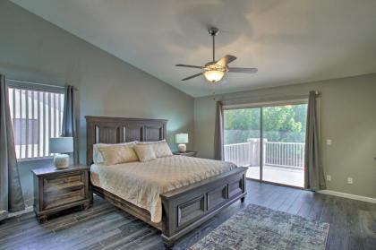 Spacious Goodyear Retreat - Walk to Wigwam! - image 13