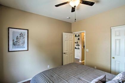 Spacious Goodyear Retreat - Walk to Wigwam! - image 18