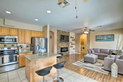 Spacious Goodyear Retreat - Walk to Wigwam! - image 5