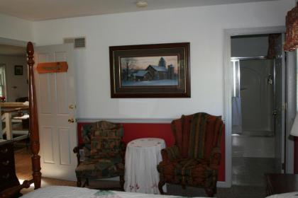 Carriage Corner Bed & Breakfast - image 7