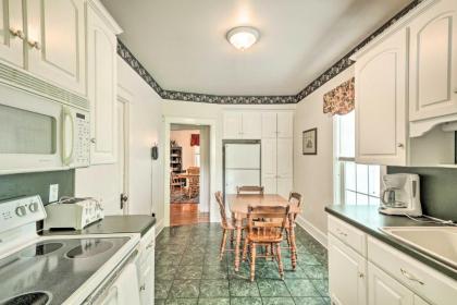 Charming Amish Country Home with Private Pool and BBQ! - image 9