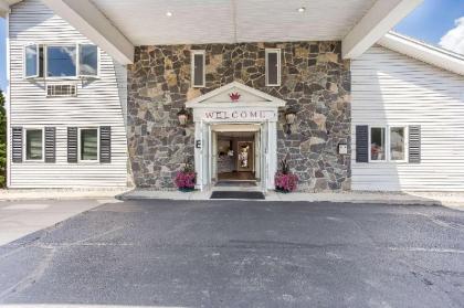 Rodeway Inn - image 13