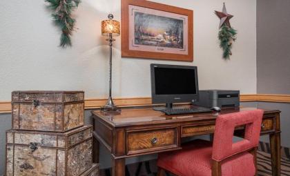 AmericInn by Wyndham Grafton - image 7